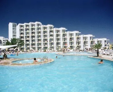 Laguna 4*