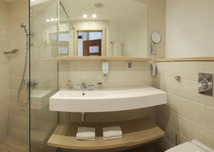 호텔 Laguna 알베나